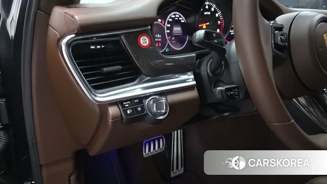 Porsche Panamera (971) 2021 Серый из Кореи, фото 3