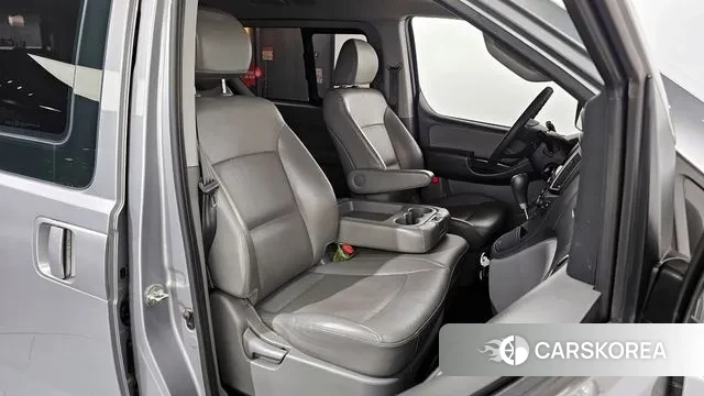 Hyundai The New Grand Starex 2018 Серебряный из Кореи, фото 3