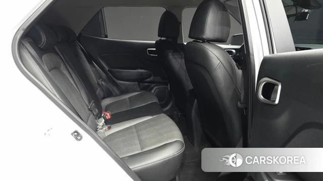 Hyundai Venue 2021 Белый из Кореи, фото 3