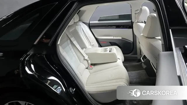 Hyundai Grandeur Hybrid (GN7) 2023 Черный из Кореи, фото 3