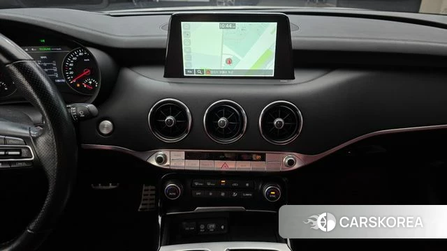 Kia Stinger 2019 Белый из Кореи, фото 3