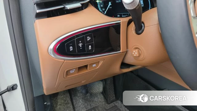 Genesis GV70 2022 Белый из Кореи, фото 3
