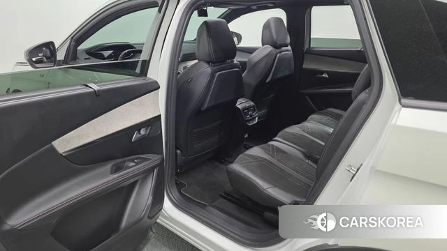 Peugeot 5008 second generation 2022 Белый из Кореи, фото 3