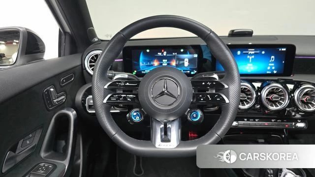 Mercedes-Benz A-Class W177 2025 Белый из Кореи, фото 3