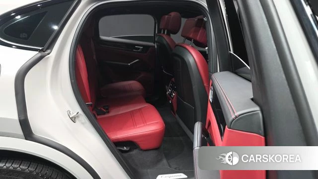 Porsche Cayenne (PO536) 2023 Серебристо-серый из Кореи, фото 3
