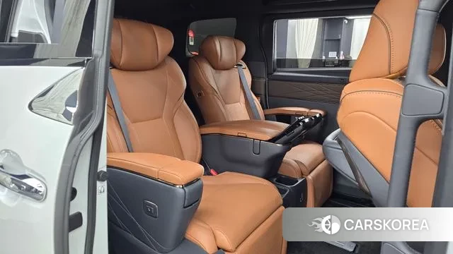 Toyota Alphard 4th Generation 2024 Белый из Кореи, фото 3