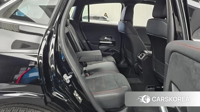 Mercedes-Benz GLA - Class H247 2025 Черный из Кореи, фото 3