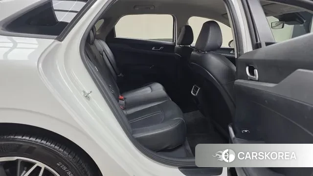 Kia K5 3rd generation 2022 Белый из Кореи, фото 3