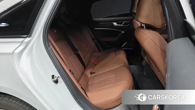 Audi A6 (C8) 2020 Белый из Кореи, фото 3