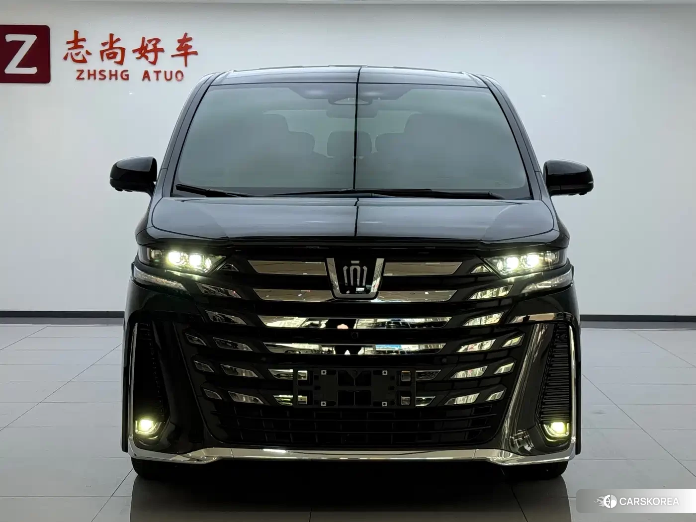 Toyota Vellfire 2025 Черный из Китая, фото 3