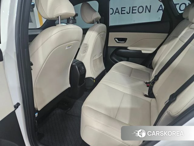 Hyundai Kona Hybrid (SX2) 2023 Белый из Кореи, фото 3