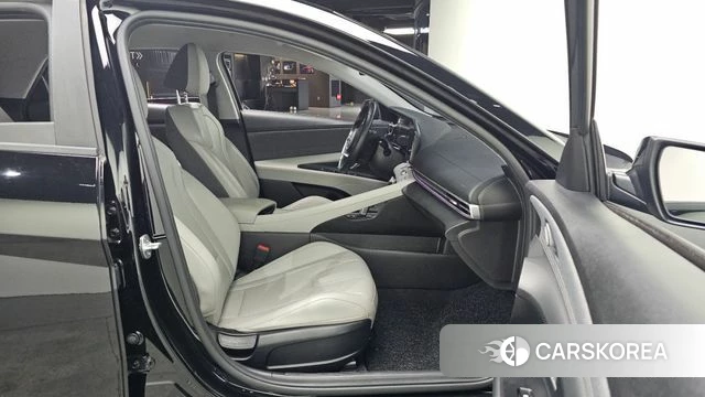 Hyundai Avante (CN7) 2021 Черный из Кореи, фото 3