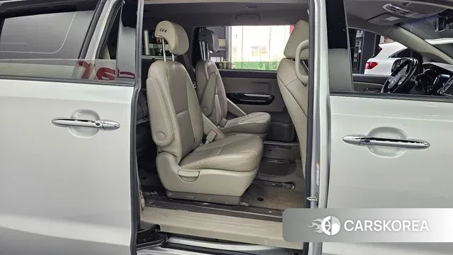 Kia The New Carnival 2020 Серебряный из Кореи, фото 3