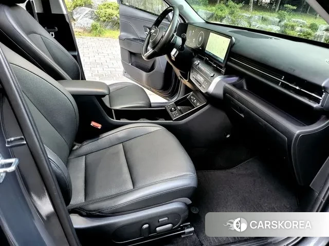 Hyundai Kona (SX2) 2023 Серый из Кореи, фото 3