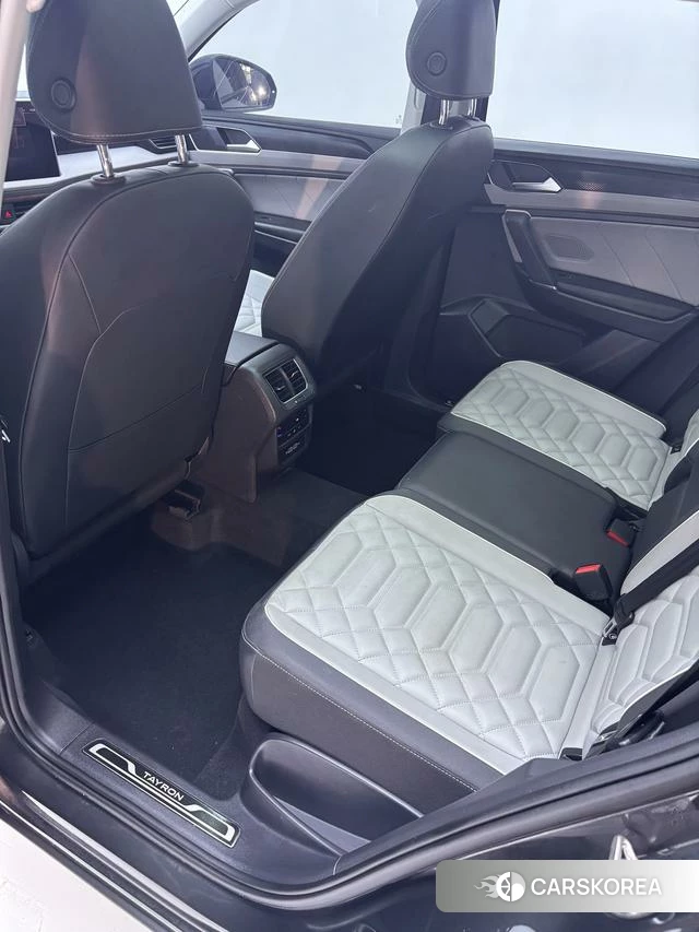 Volkswagen Tanyue 2023 Черный из Китая, фото 3