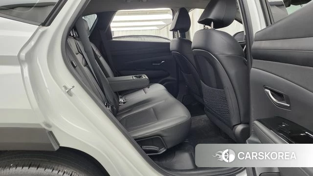 Hyundai The New Tucson (NX4) 2024 Белый из Кореи, фото 3