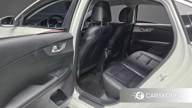 Kia Come New K3 2018 Белый из Кореи, фото 3