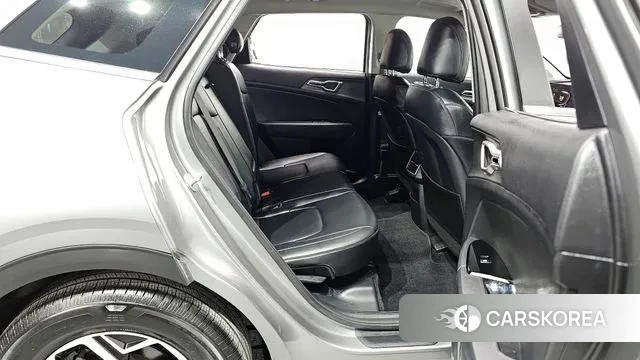 Kia Sportage 5th Generation 2023 Серый из Кореи, фото 3