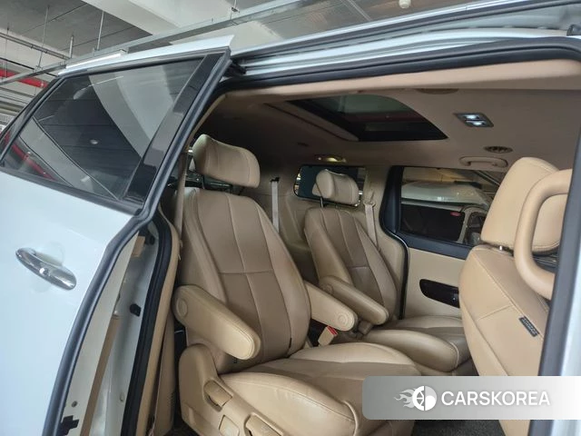 Kia The New Carnival 2018 Белый из Кореи, фото 3