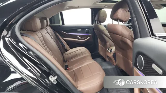 Mercedes-Benz E-Class W213 2020 Черный из Кореи, фото 3