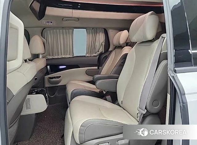 Kia Carnival 4th generation 2023 Белый из Кореи, фото 3