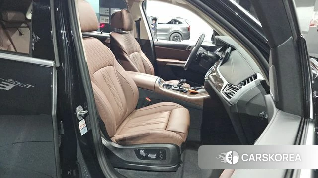 BMW X5 (G05) 2023 Черный из Кореи, фото 3