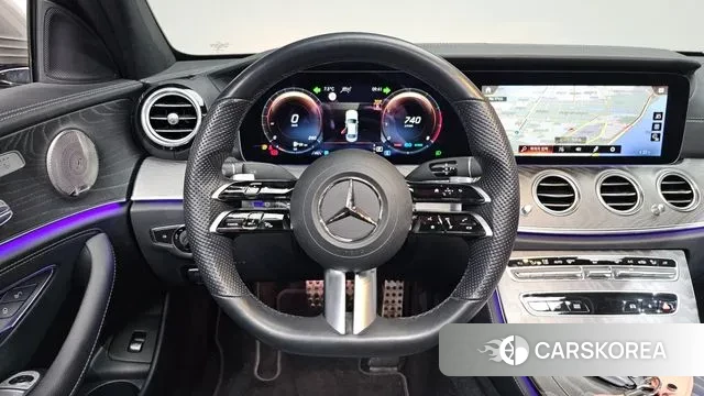 Mercedes-Benz E-Class W213 2022 Серебристо-серый из Кореи, фото 3