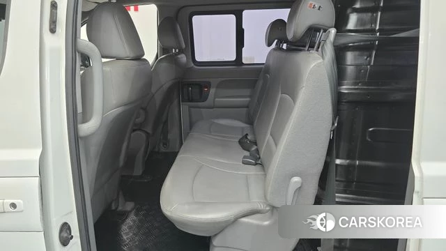 Hyundai The New Grand Starex 2018 Белый из Кореи, фото 3