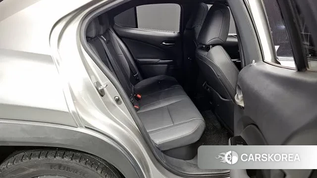 Lexus UX250h 2021 Серый из Кореи, фото 3