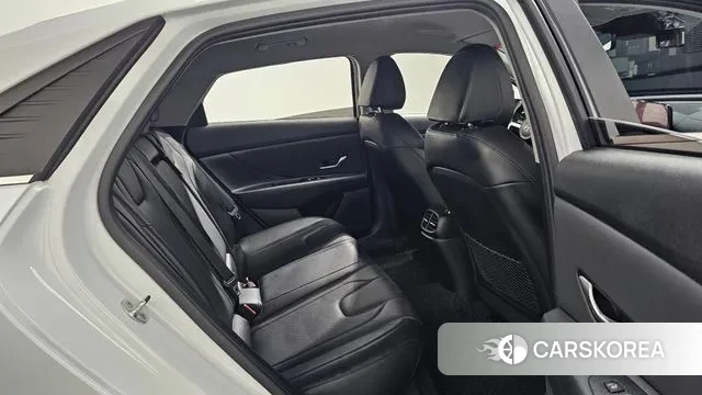 Hyundai Avante (CN7) 2021 Белый из Кореи, фото 3