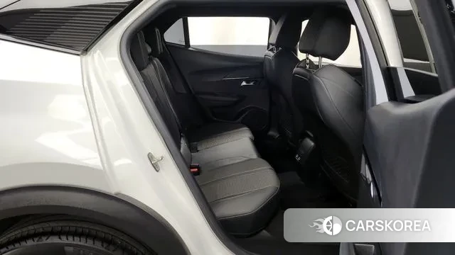 Peugeot 2008 Second generation 2021 Белый из Кореи, фото 3