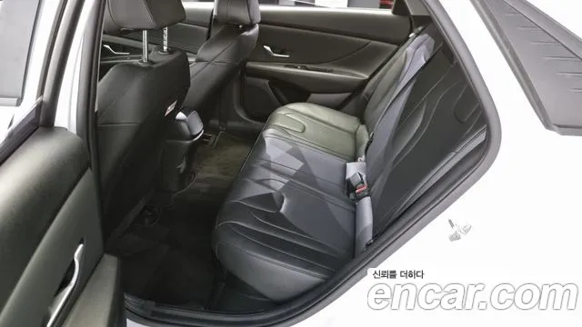 Hyundai Avante Hybrid (CN7) 2021 Белый из Кореи, фото 3