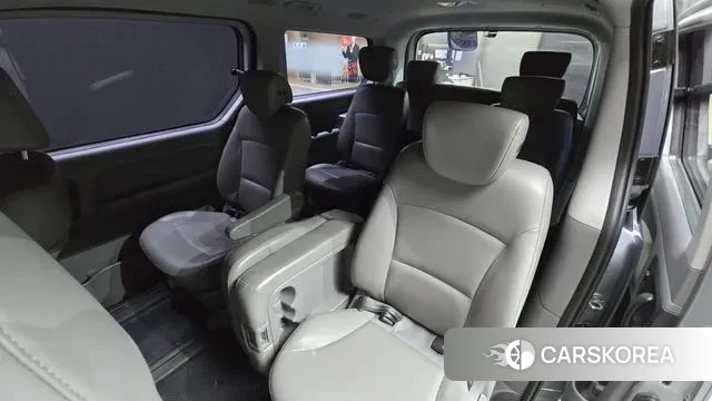 Hyundai The New Grand Starex 2019 Серебряный из Кореи, фото 3