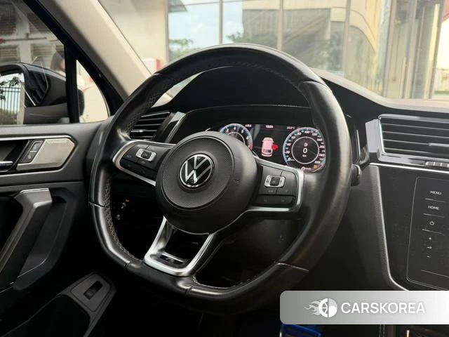 Volkswagen Tiguan L 2021 Черный из Китая, фото 3