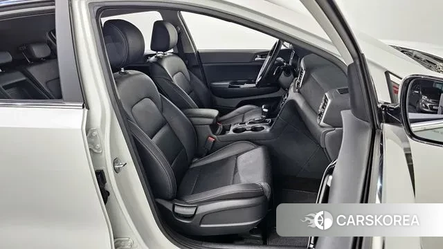 Kia Sportage 4th Generation 2018 Белый из Кореи, фото 3