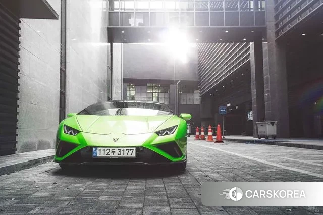Lamborghini Huracan 2021 Зеленый из Кореи, фото 3