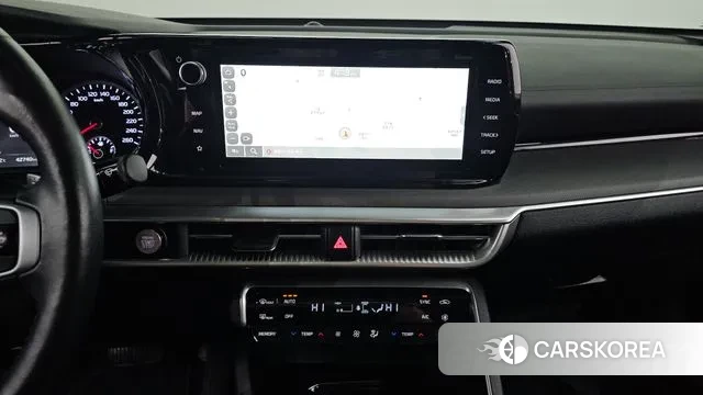 Kia K5 3rd generation 2023 Черный из Кореи, фото 3