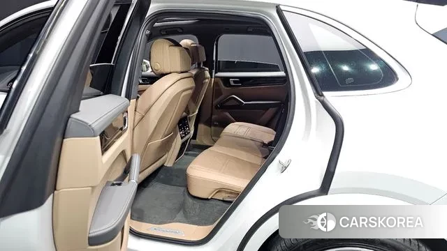 Porsche Cayenne (PO536) 2019 Белый из Кореи, фото 3