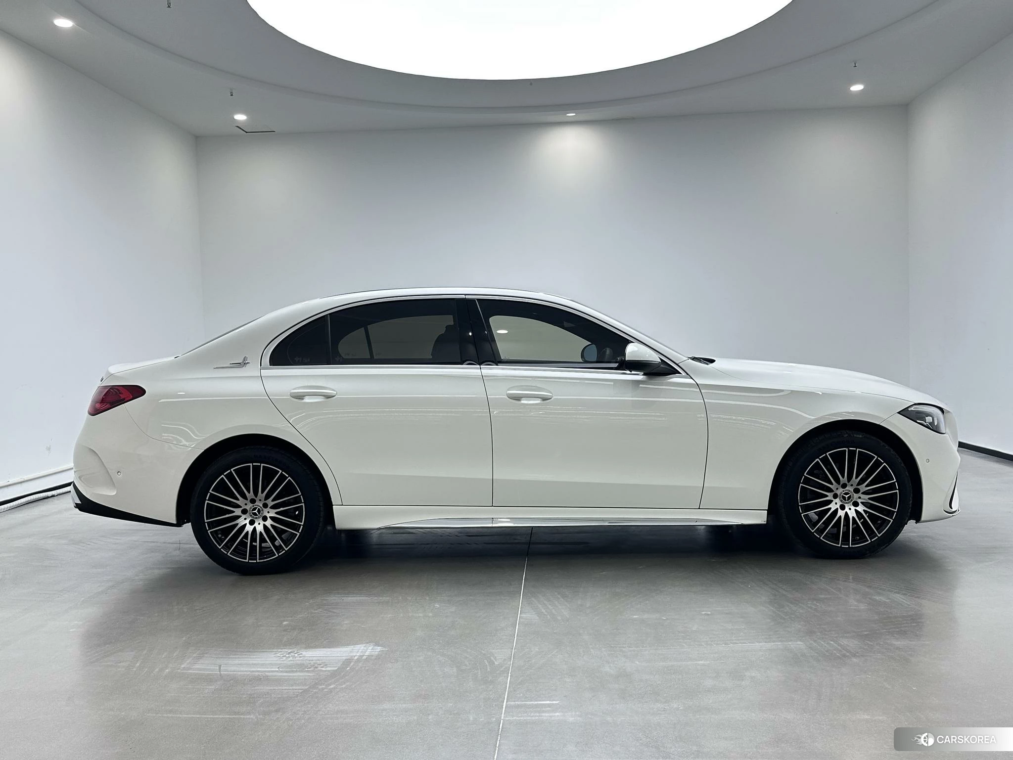 Mercedes-Benz Class C 2023 Белый из Китая, фото 3