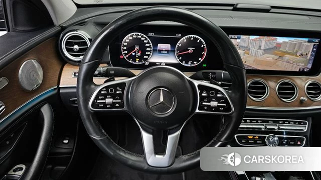 Mercedes-Benz E-Class W213 2020 Серый из Кореи, фото 3