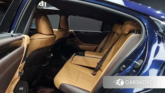 Lexus ES300h 7th generation 2019 Синий из Кореи, фото 3