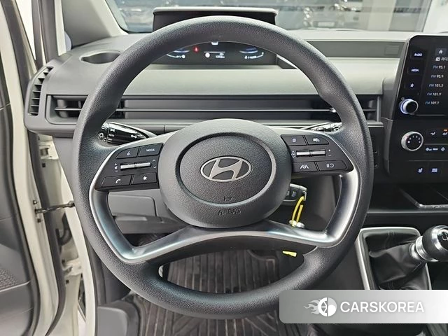 Hyundai Staria 2024 Белый из Кореи, фото 3