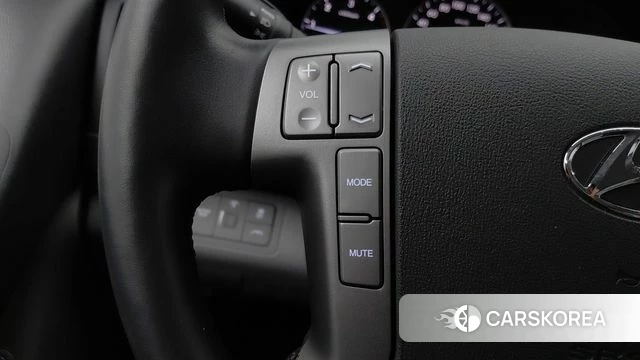 Hyundai The New Grand Starex 2018 Серебристо-серый из Кореи, фото 3