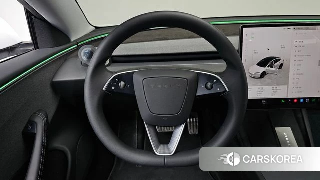 Tesla Model 3 2025 Белый из Кореи, фото 3
