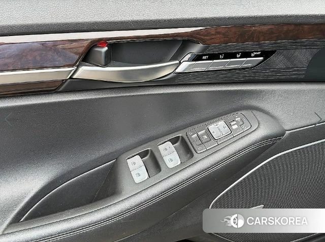 Genesis EQ900 2018 Черный из Кореи, фото 3