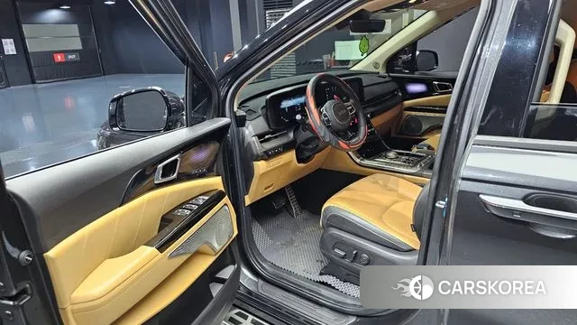 Kia Carnival 4th generation 2023 Черный из Кореи, фото 3