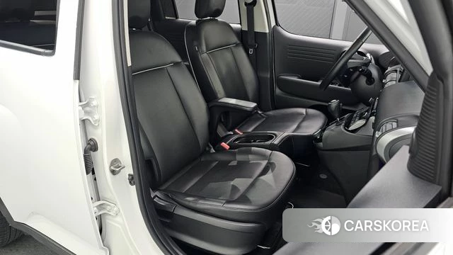 Hyundai Casper 2022 Белый из Кореи, фото 3