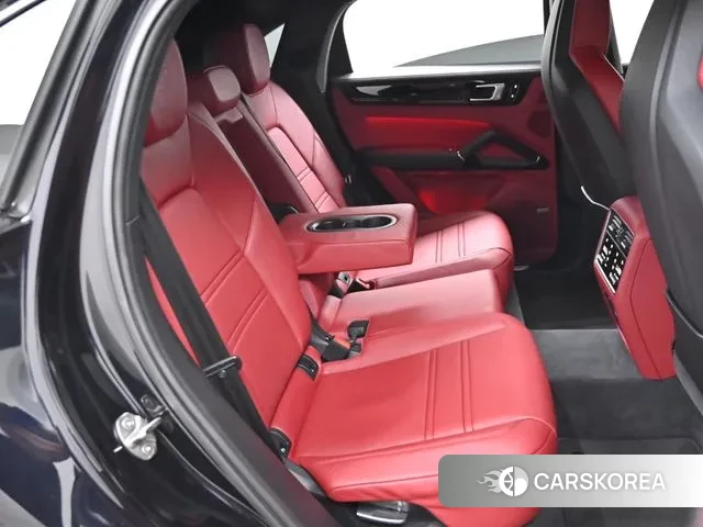 Porsche Cayenne (PO536) 2021 Черный из Кореи, фото 3