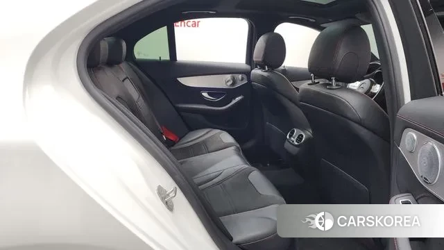 Mercedes-Benz C-Class W205 2020 Белый из Кореи, фото 3