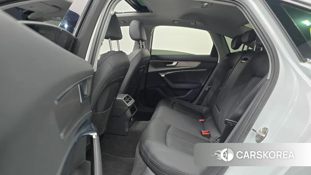 Audi A6 (C8) 2020 Белый из Кореи, фото 3